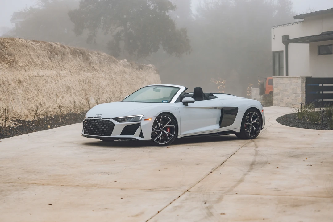 2023 Audi 4S R8 - Image 30 of 31