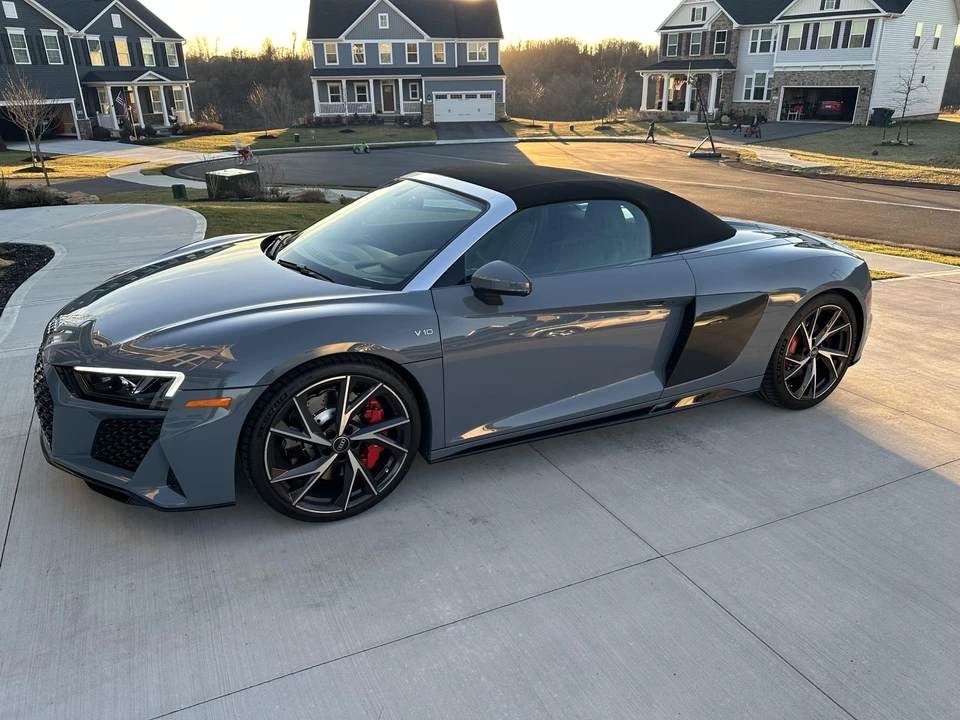 2023 Audi 4S R8 - Image 2 of 31