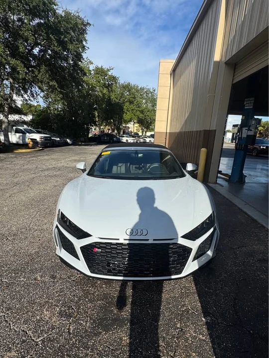 2023 Audi 4S R8 - Image 2 of 8