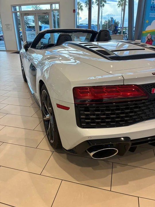 2023 Audi 4S R8 - Image 8 of 9