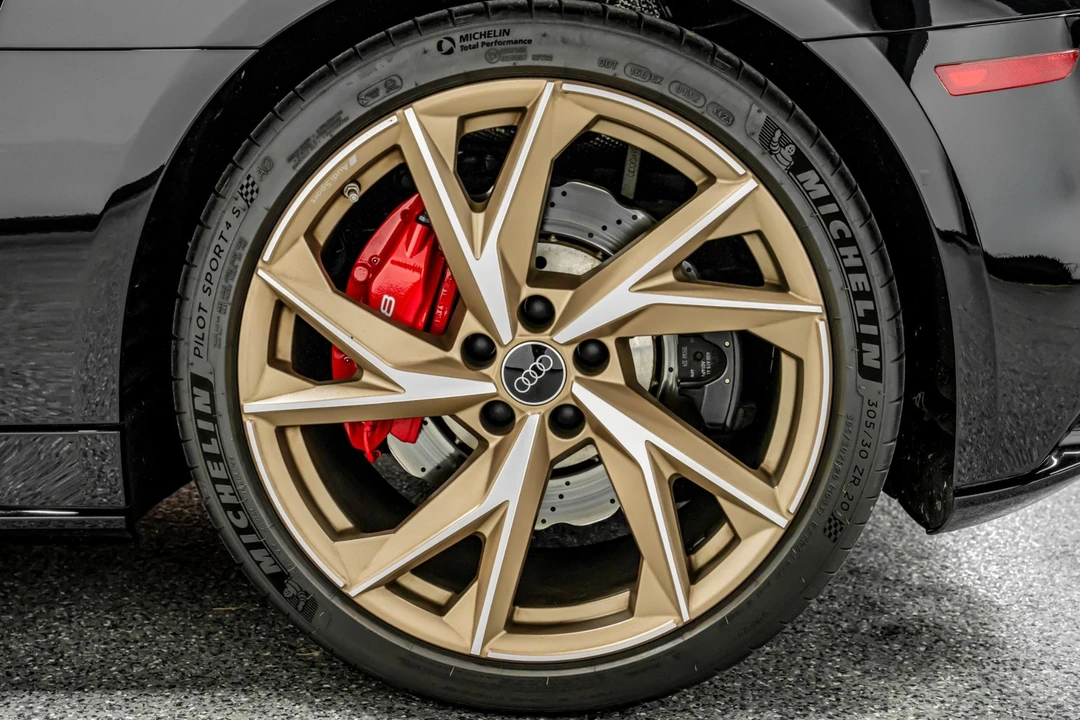 2023 Audi 4S R8 - Image 10 of 21
