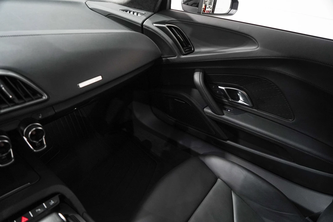 2023 Audi 4S R8 - Image 13 of 31
