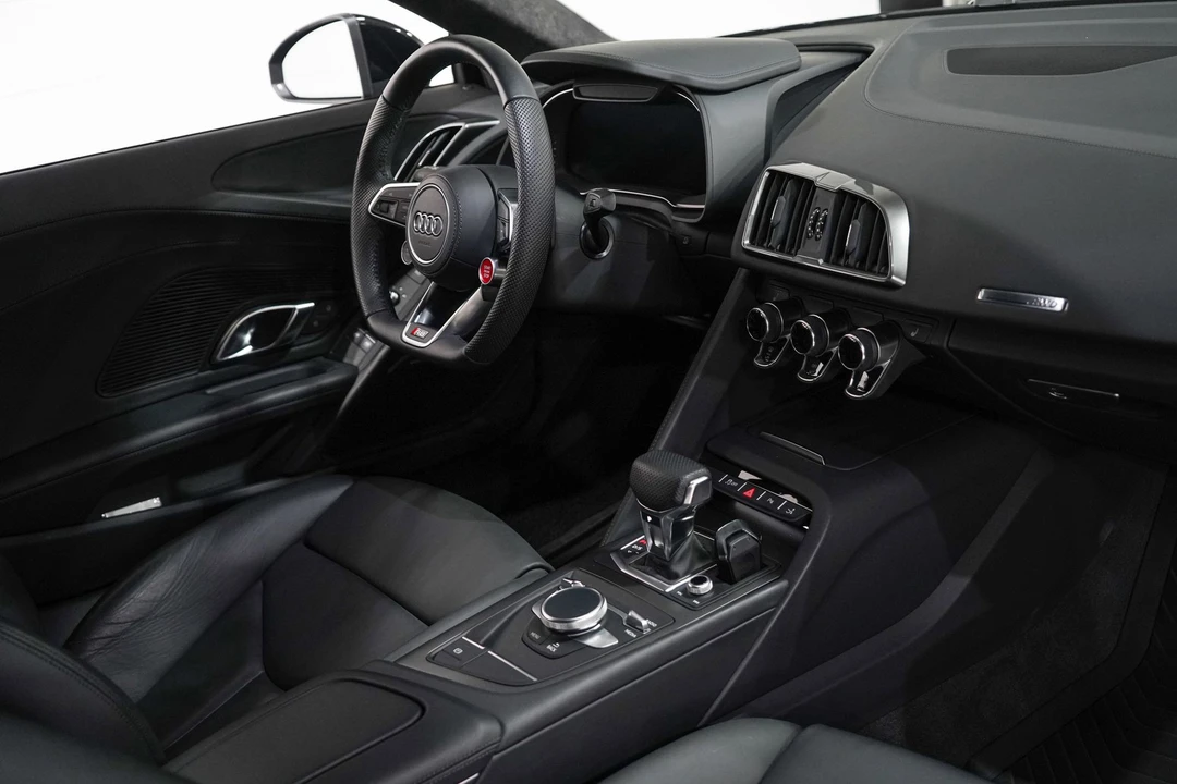 2023 Audi 4S R8 - Image 14 of 31