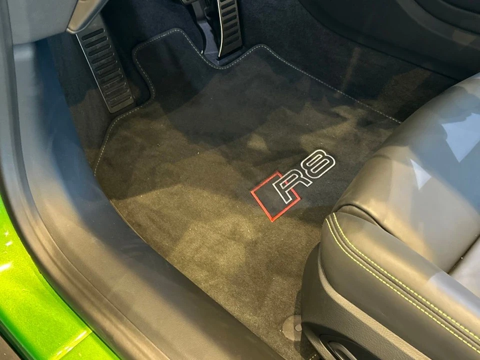 2023 Audi 4S R8 - Image 11 of 12