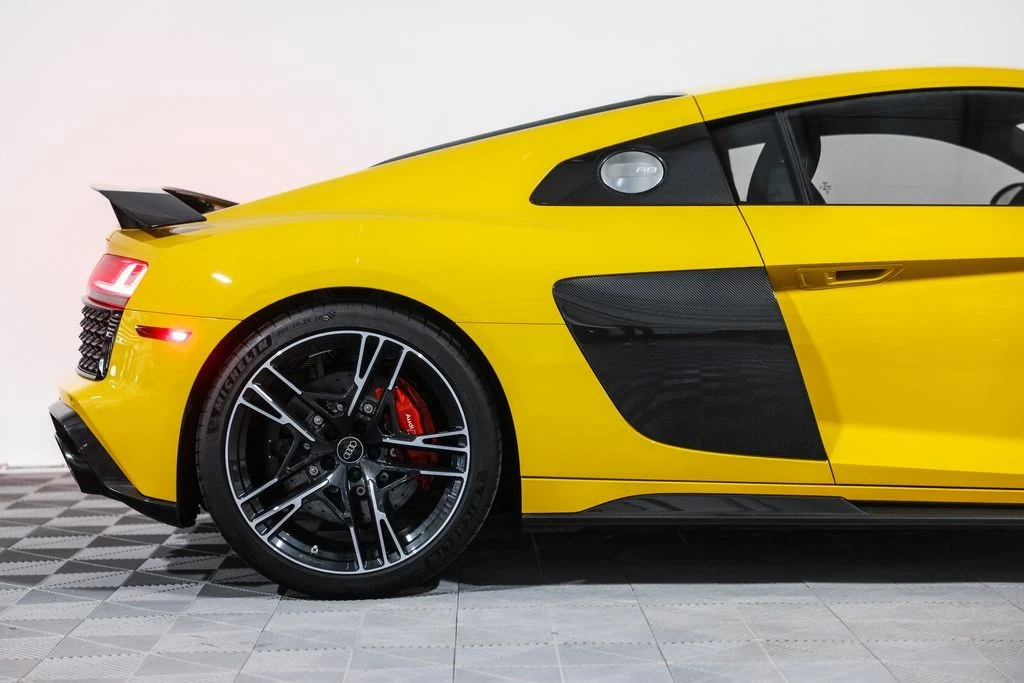 2023 Audi 4S R8 - Image 2 of 31