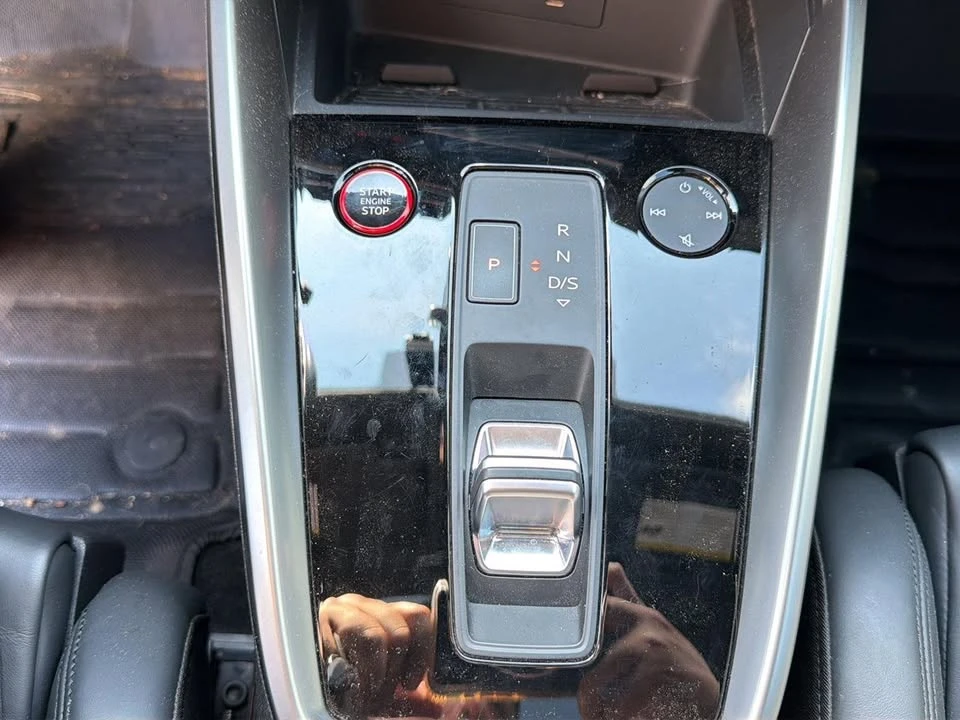 2023 Audi 8Y RS3 - Image 6 of 14