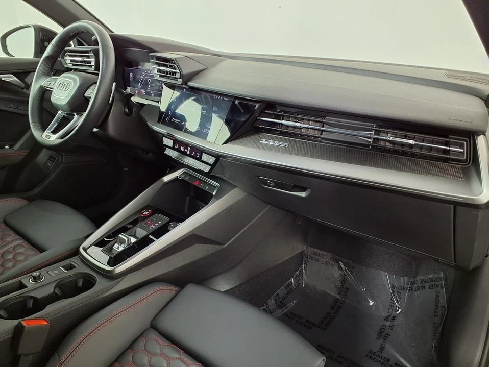 2023 Audi 8Y RS3 - Image 5 of 9