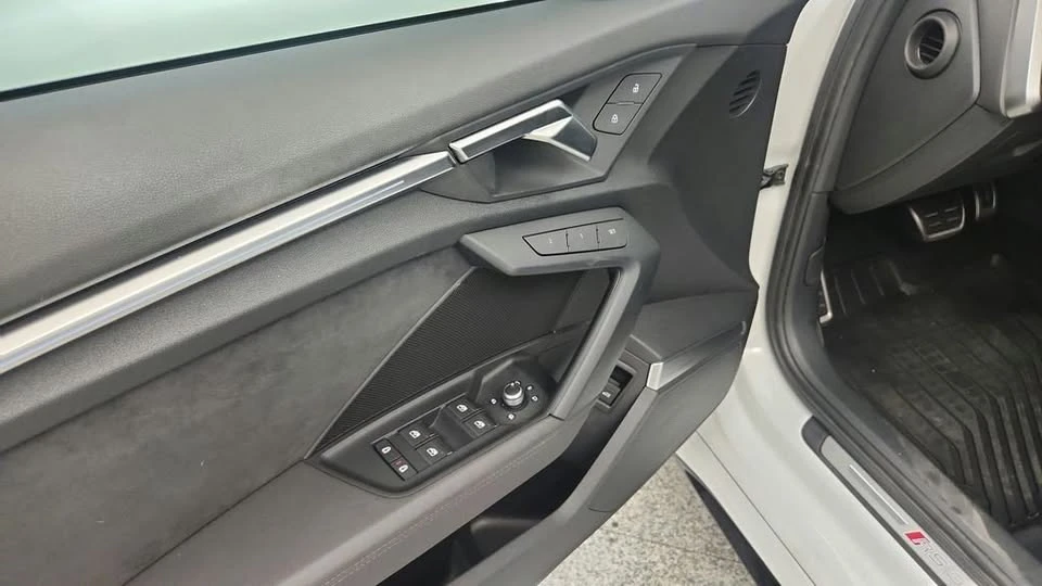 2023 Audi 8Y RS3 - Image 12 of 20