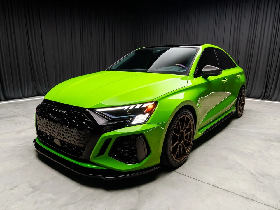 2023 Audi 8Y RS3 - Image 10 of 12