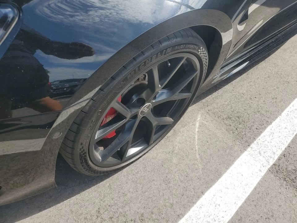 2023 Audi 8Y RS3 - Image 4 of 4