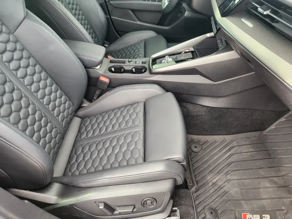 2023 Audi 8Y RS3 - Image 8 of 15