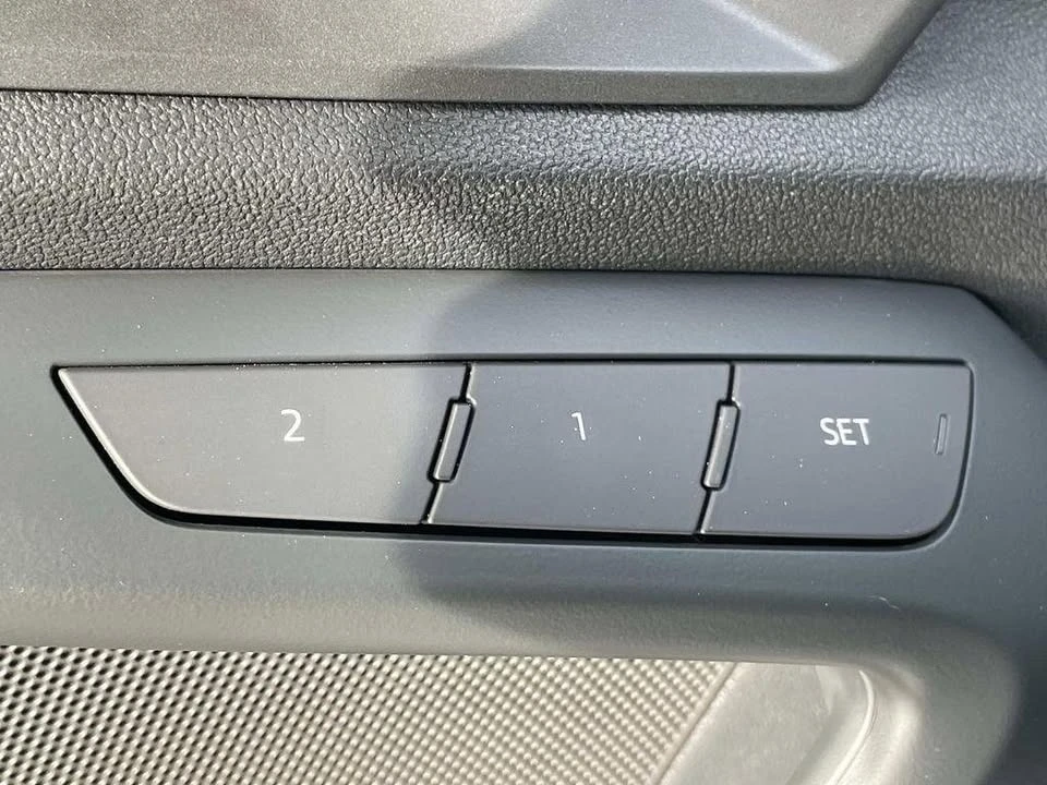 2023 Audi 8Y RS3 - Image 17 of 20