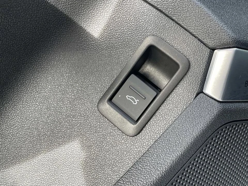 2023 Audi 8Y RS3 - Image 18 of 20