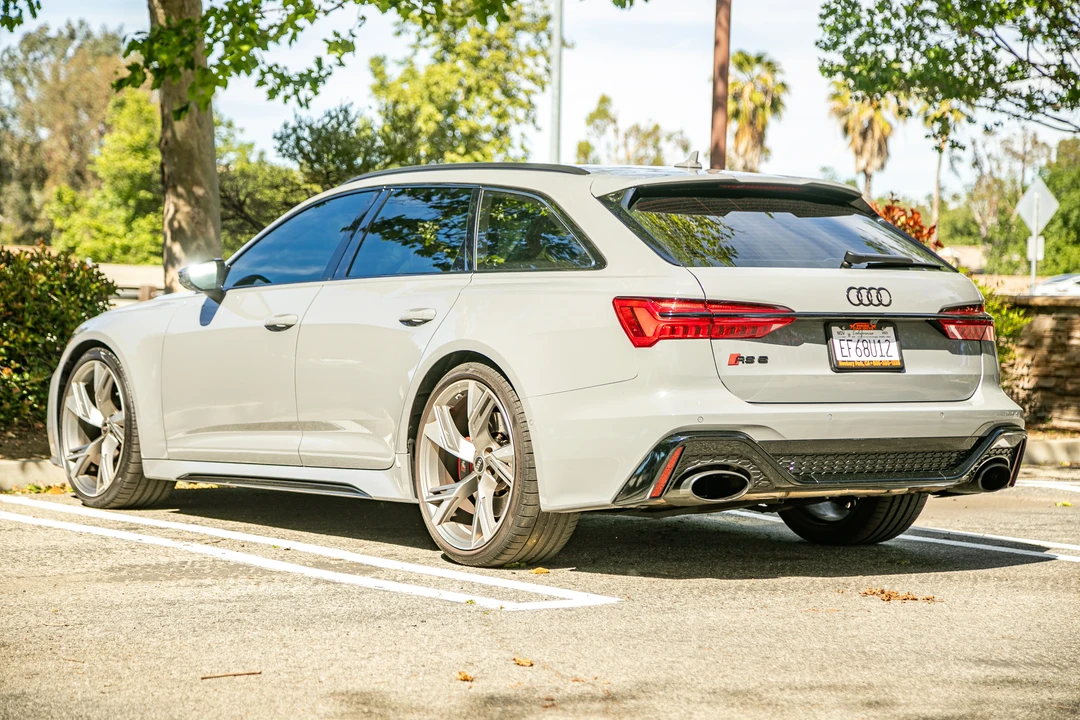 2023 Audi C8 RS6 - Image 7 of 31
