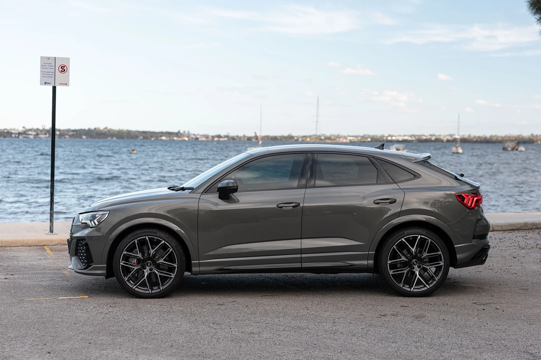 2023 Audi F3 RS Q3 - Image 4 of 31