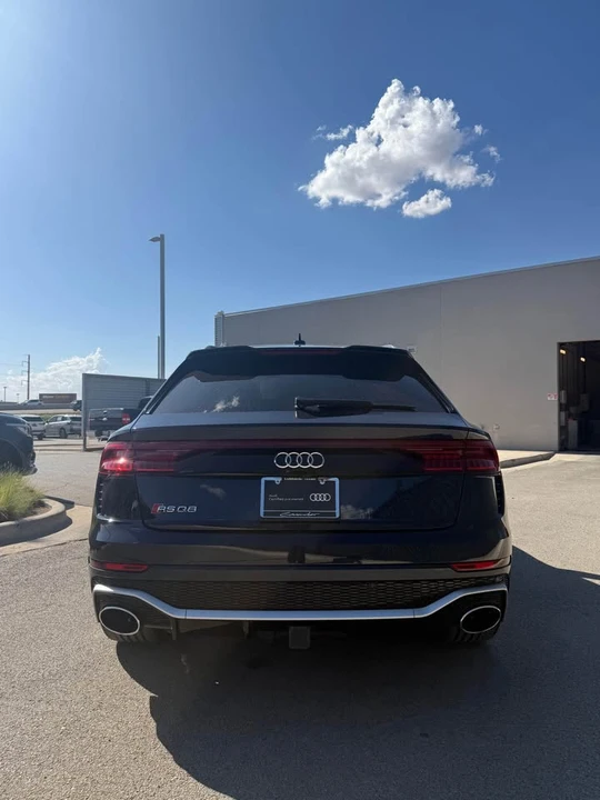 2023 Audi RS Q8 - Image 9 of 11
