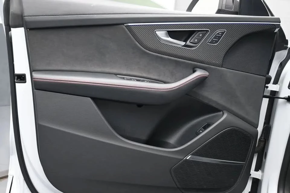2023 Audi RS Q8 - Image 9 of 20