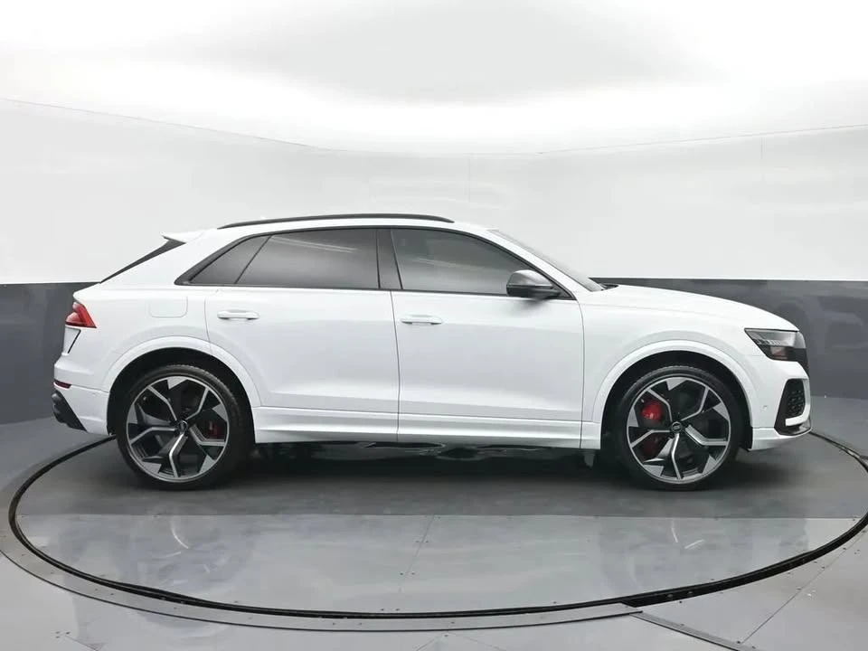 2023 Audi RS Q8 - Image 2 of 20