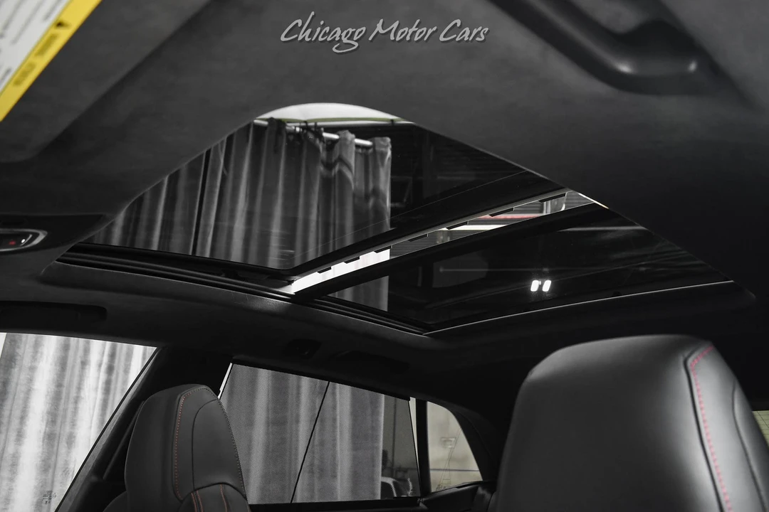 2023 Audi RS Q8 - Image 18 of 21