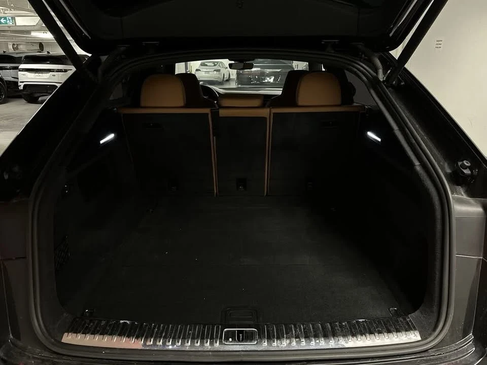 2023 Audi RS Q8 - Image 18 of 18