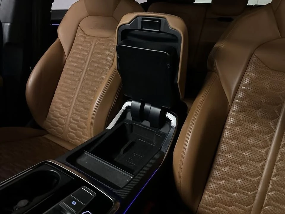 2023 Audi RS Q8 - Image 15 of 18