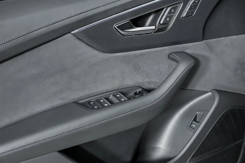 2023 Audi RS Q8 - Image 18 of 21
