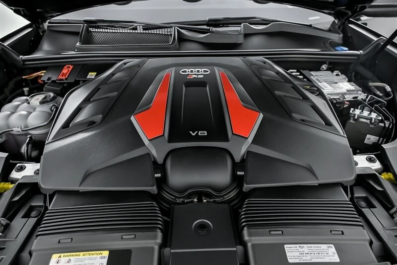 2023 Audi RS Q8 - Image 17 of 21