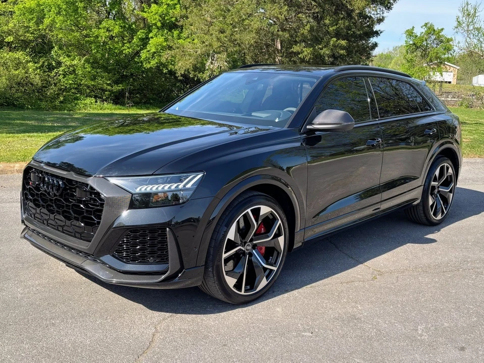2023 Audi RS Q8 - Image 2 of 21