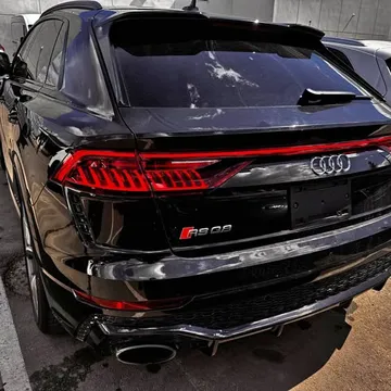 2023 Audi RS Q8