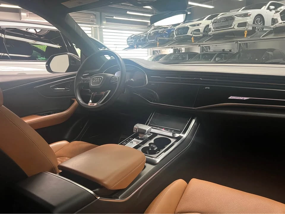 2023 Audi RS Q8 - Image 8 of 10