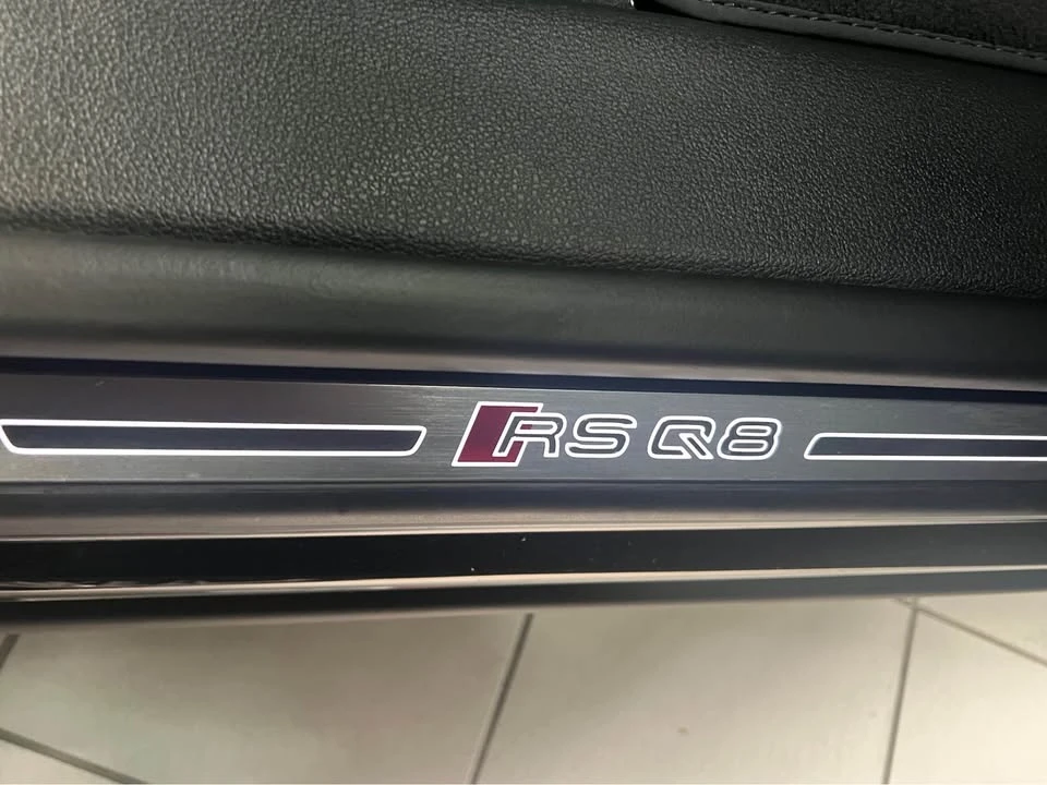 2023 Audi RS Q8 - Image 6 of 10