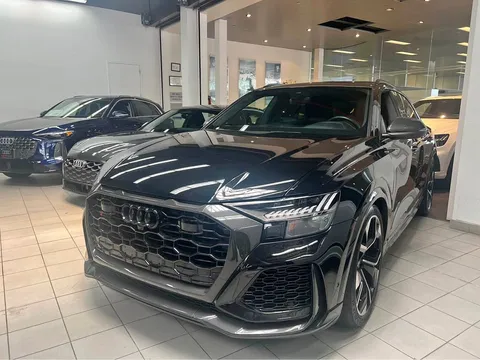 2023 Audi RS Q8