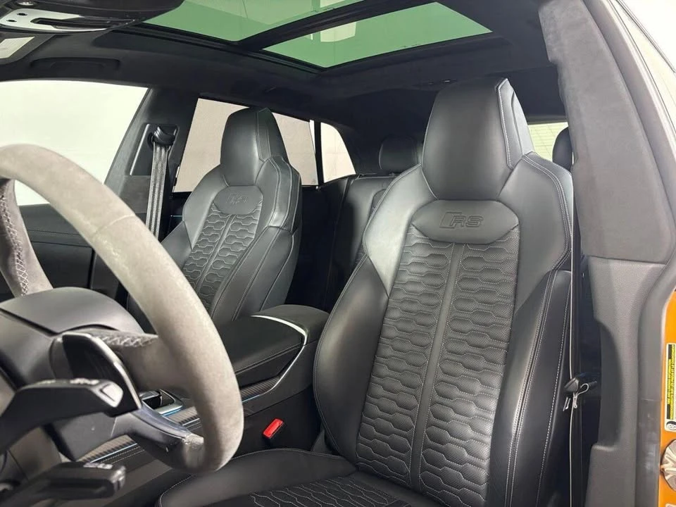 2023 Audi RS Q8 - Image 11 of 20