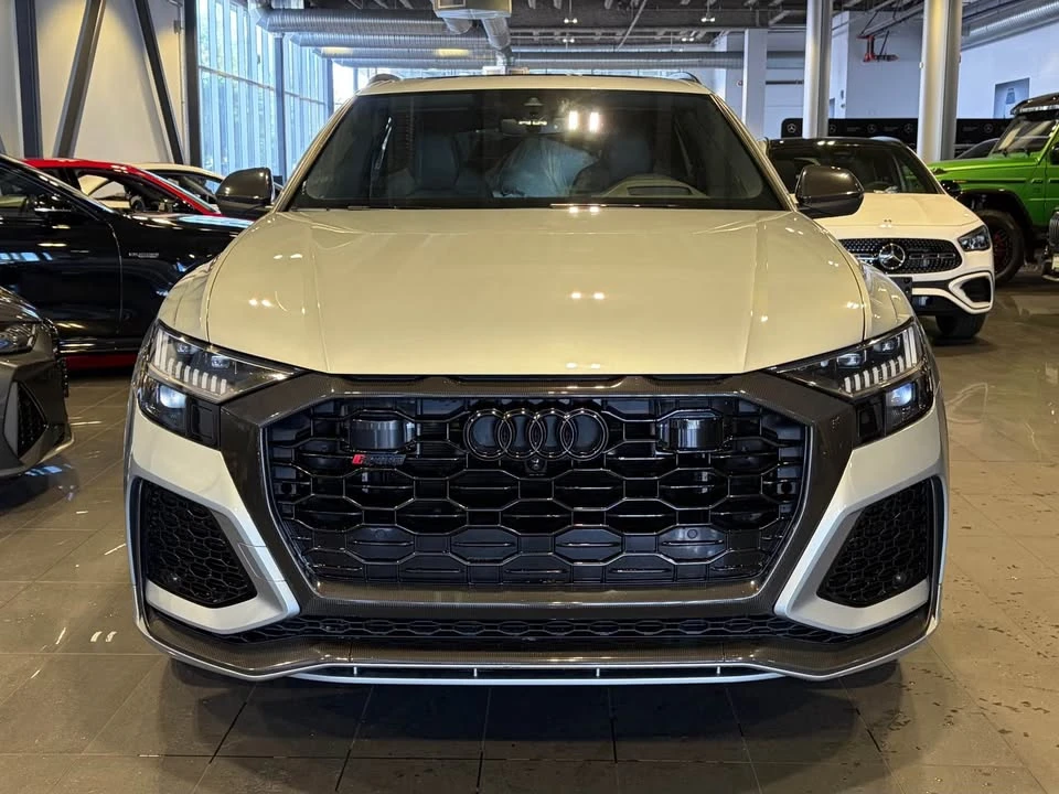 2023 Audi RS Q8 - Image 2 of 13