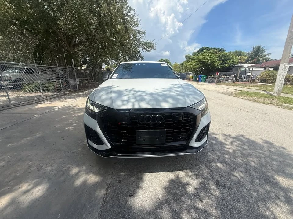 2023 Audi RS Q8 - Image 2 of 10