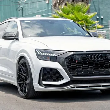 2023 Audi RS Q8