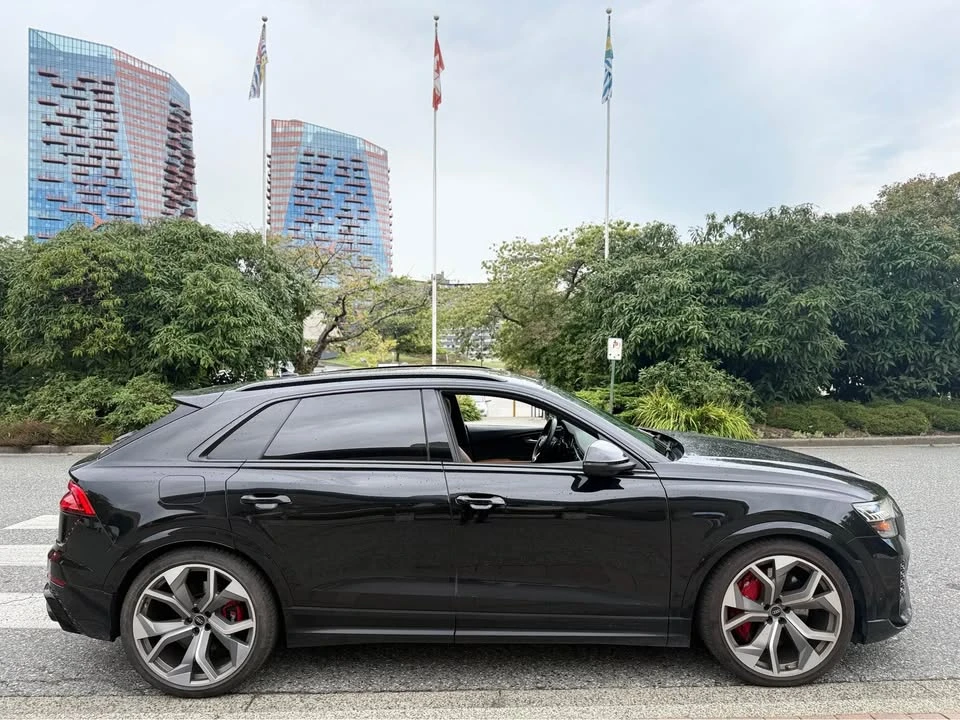 2023 Audi RS Q8 - Image 6 of 19