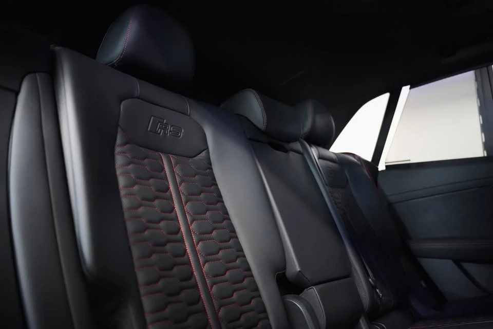 2023 Audi RS Q8 - Image 18 of 20