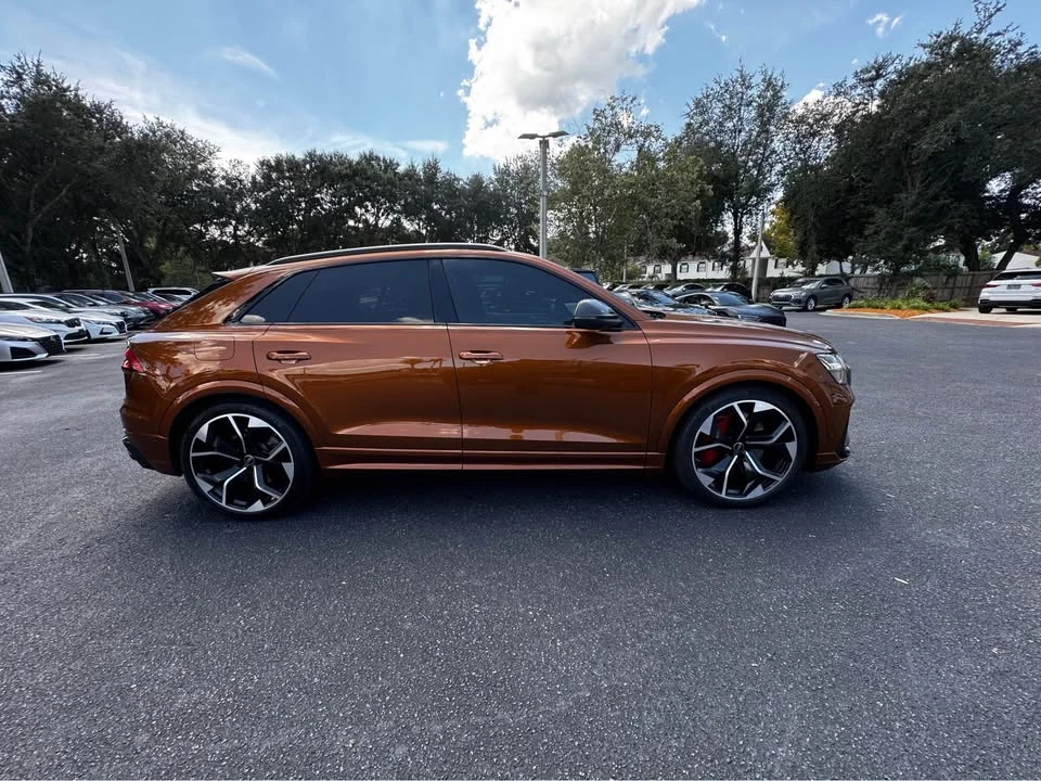 2023 Audi RS Q8 - Image 2 of 17
