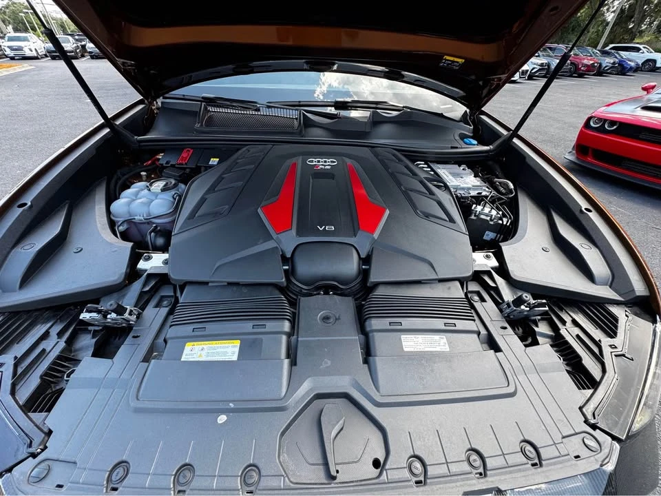 2023 Audi RS Q8 - Image 16 of 17