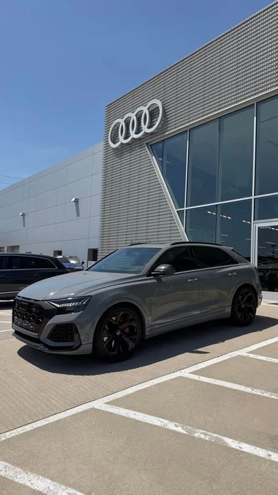 2023 Audi RS Q8 - Image 2 of 14