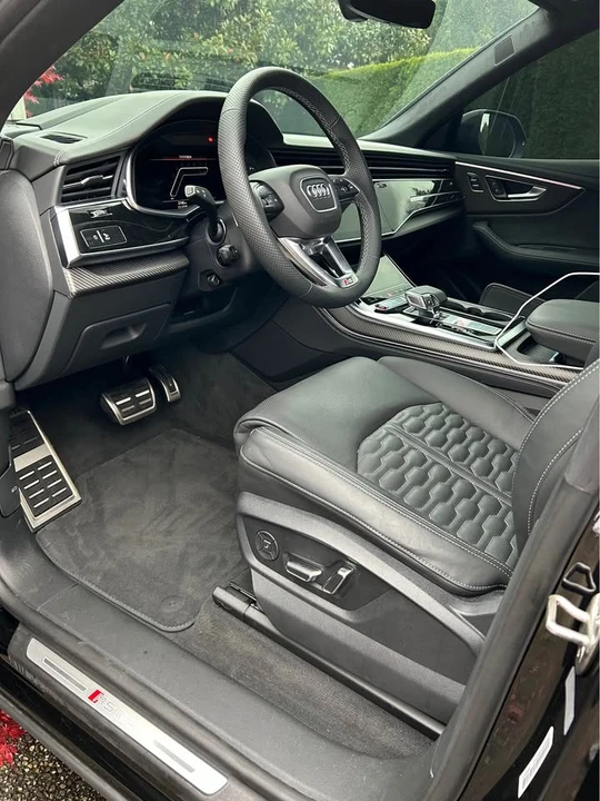 2023 Audi RS Q8 - Image 15 of 18