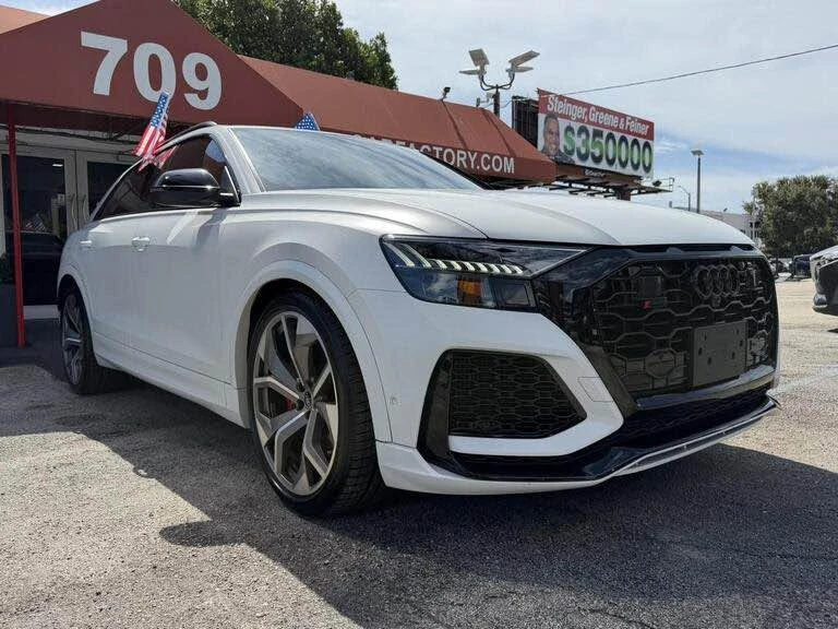 2023 Audi RS Q8 - Image 3 of 17