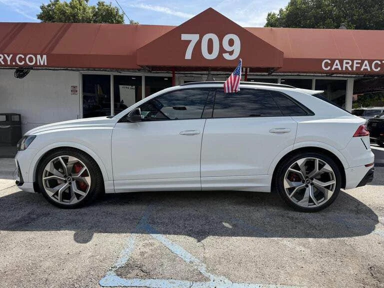 2023 Audi RS Q8 - Image 4 of 17