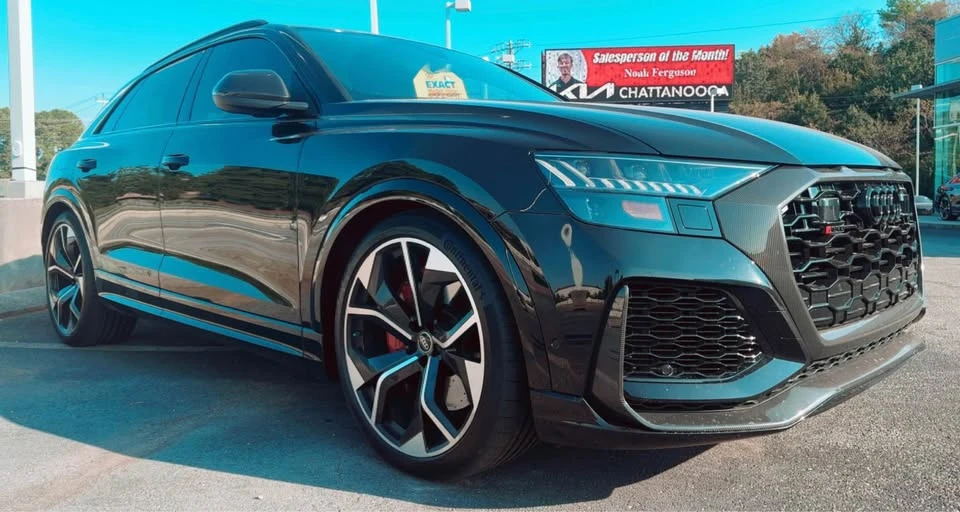 2023 Audi RS Q8 - Image 3 of 12