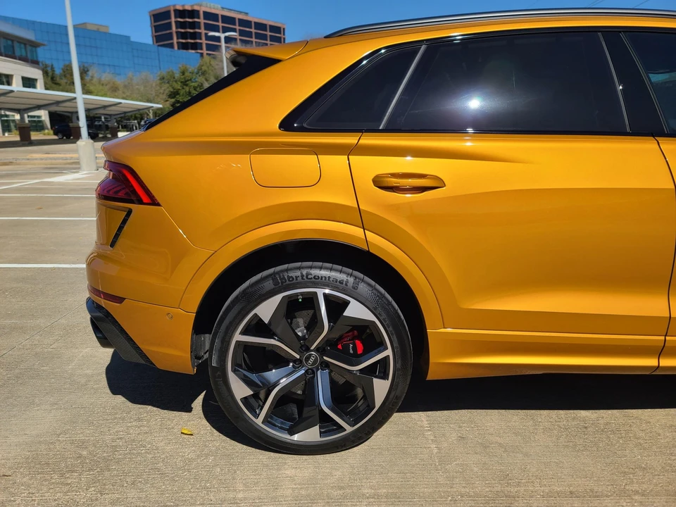 2023 Audi RS Q8 - Image 28 of 31