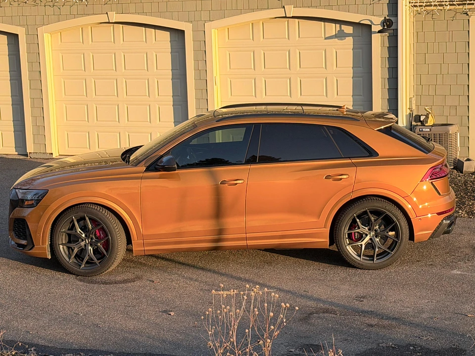 2023 Audi RS Q8 - Image 8 of 31
