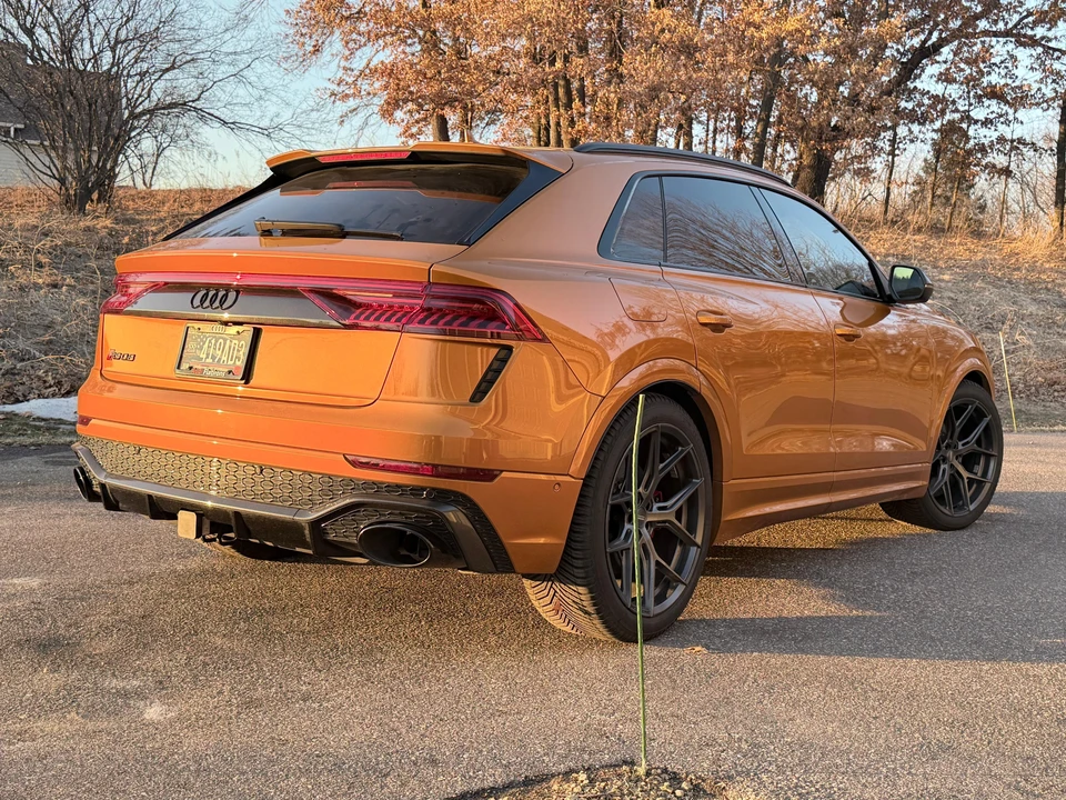 2023 Audi RS Q8 - Image 10 of 31