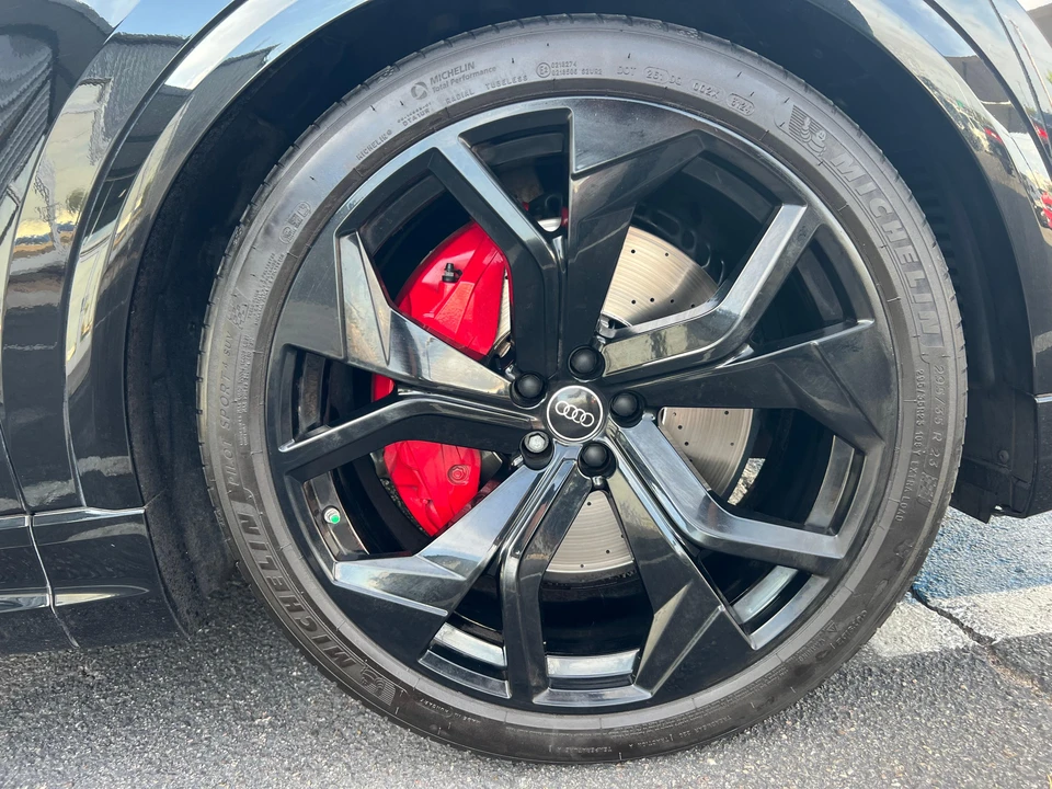 2023 Audi RS Q8 - Image 19 of 31