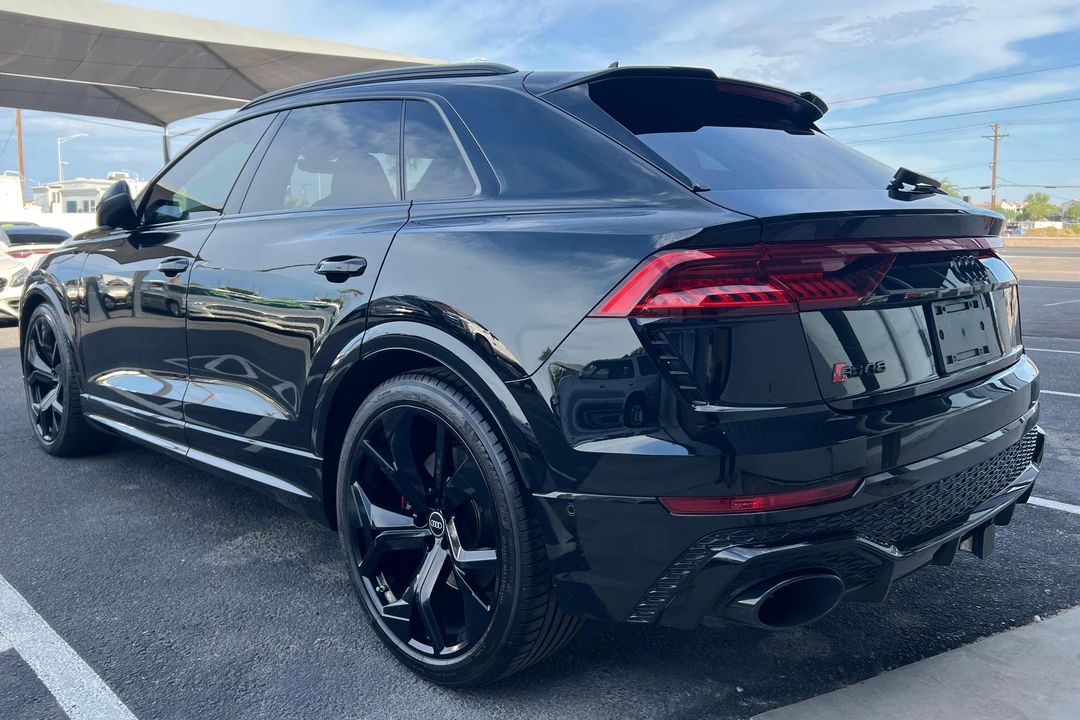 2023 Audi RS Q8 - Image 4 of 31
